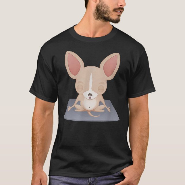 Funny Chihuahua Meditating T Shirt (Framsida)