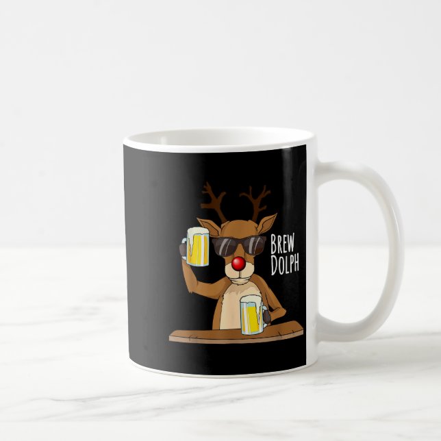 Funny Christmas Alcohol Shirt. Brew Dolph Beer Dri Kaffemugg (Höger)