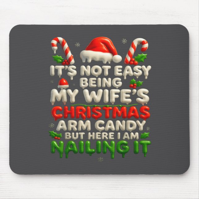 Funny Christmas Arm Candy Husband Holiday Couple H Musmatta (Framsidan)
