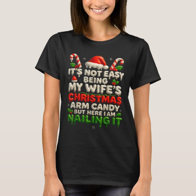 Funny Christmas Arm Candy Husband Holiday Couple H T Shirt (Framsida)