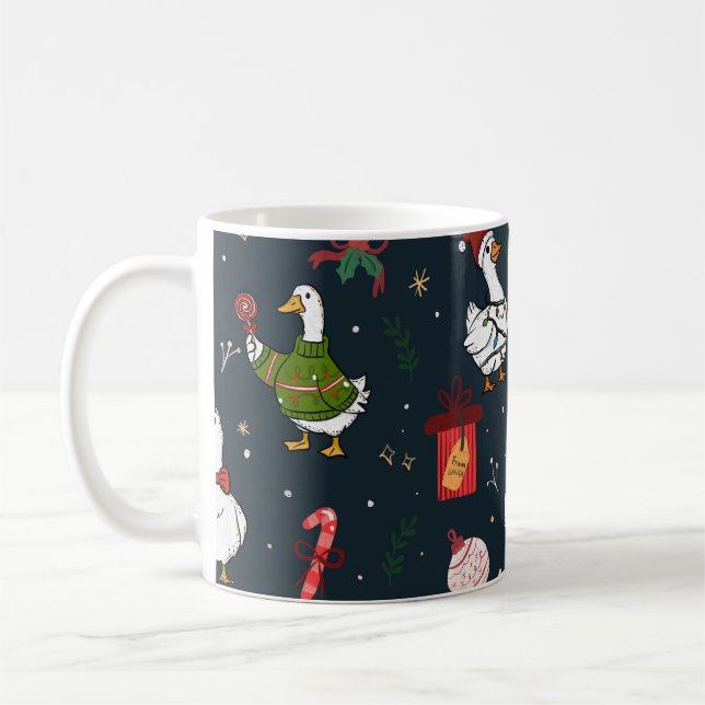 Funny Christmas Ducks Seamless Pattern Kaffemugg (Vänster)