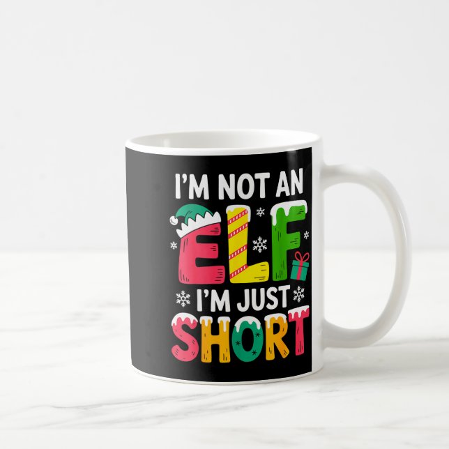 Funny Christmas Family Pajamas I'm Not An Elf I'm  Kaffemugg (Höger)