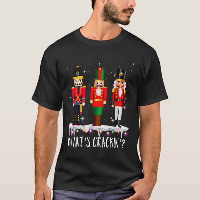 Funny Christmas Family Whats Crackin_ Nutcracker - T Shirt (Framsida)