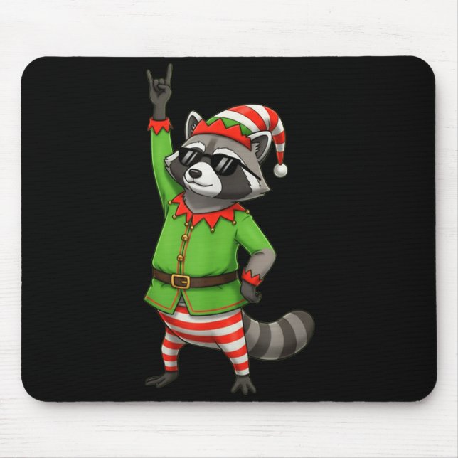 Funny Christmas Raccoon Dressed As Elf With Sungle Musmatta (Framsidan)