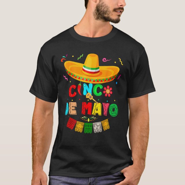 Funny Cinco De Mayo Mexican Guitar Cactus for Men  T Shirt (Framsida)