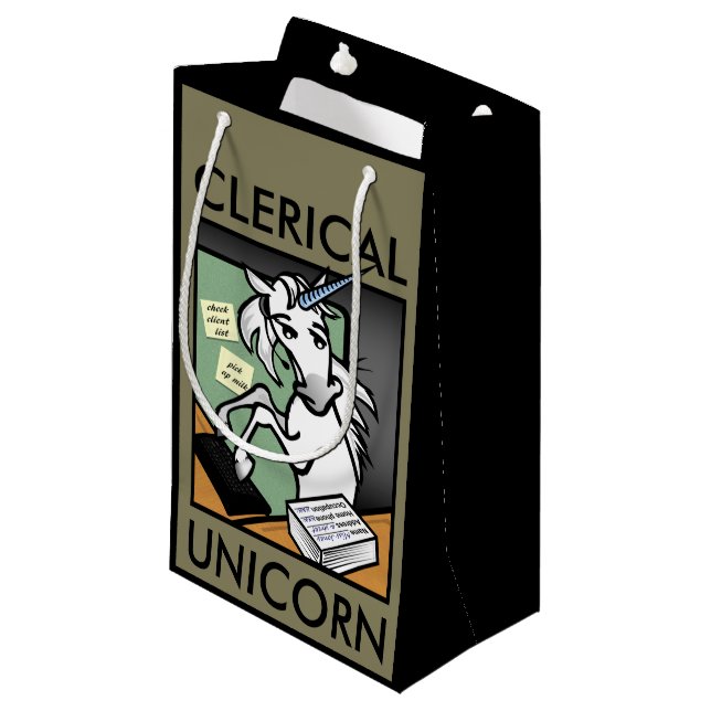 FUNNY CLERICAL UNICORN SMALL MATTE GIFT BAG (Framsidan Vinklad)