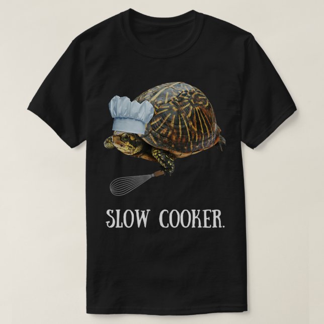 Funny Cooking TSlow Cooker Turtle Tee (Design framsida)
