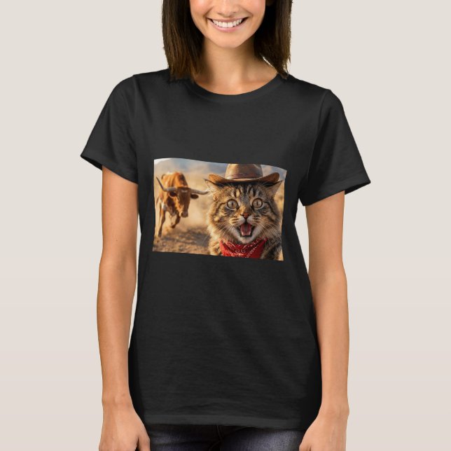 Funny Cowboy Cat Selfie With Charging Bull Western T Shirt (Framsida)