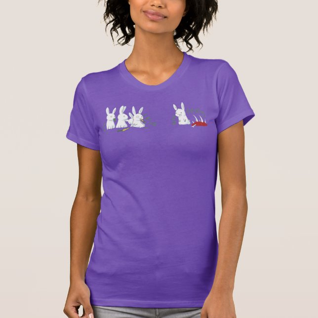 Funny Cute Bunny Eating Kött Tee Shirt (Framsida)
