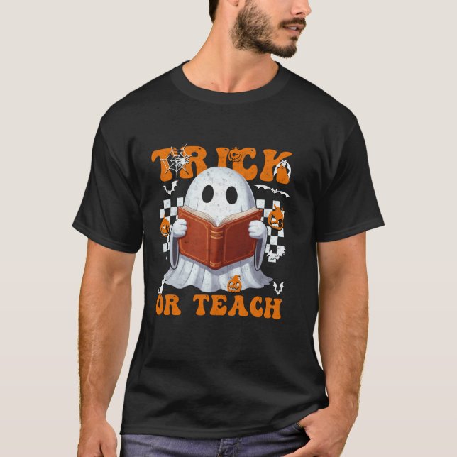 Funny Cute Ghost Bok Älskare Trick eller Teach Tea T Shirt (Framsida)
