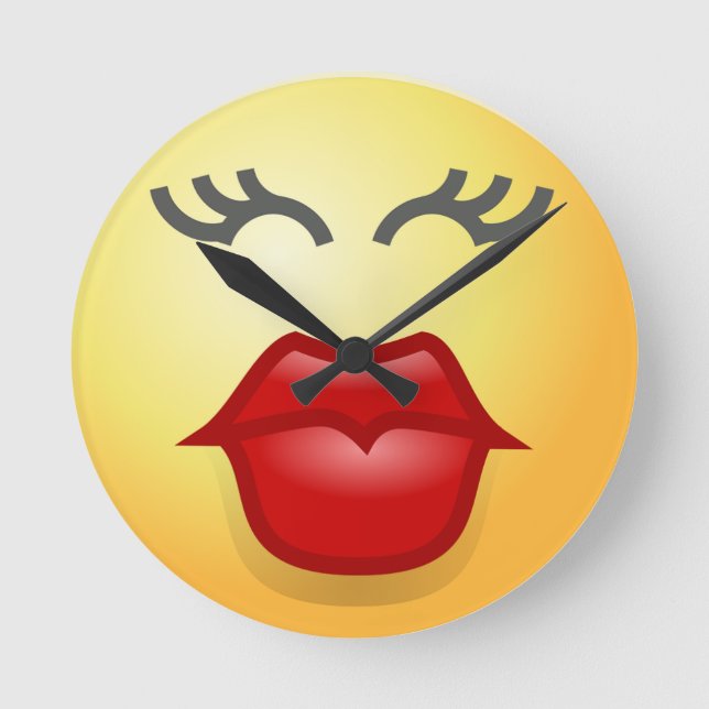 Funny Cute Lycklig Kiss Clock Kärlek Rund Klocka (Framsida)