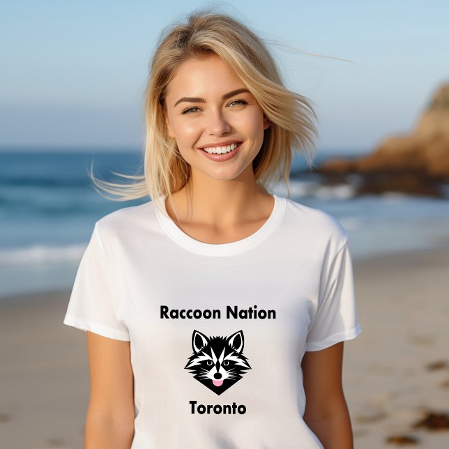 Funny Cute Raccoon Nation Toronto Light-Färg T Shirt (Skapare uppladdad)