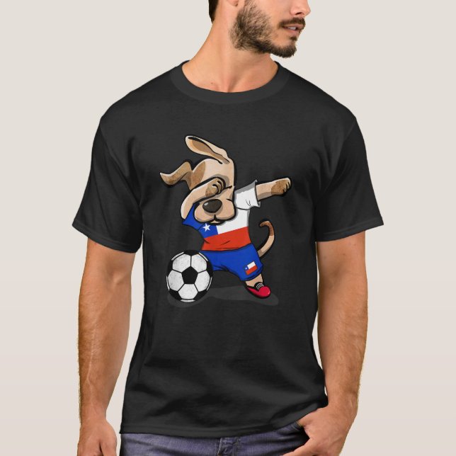 Funny Dabbing Dog Chile Soccer Jersey Chilean Foot T Shirt (Framsida)