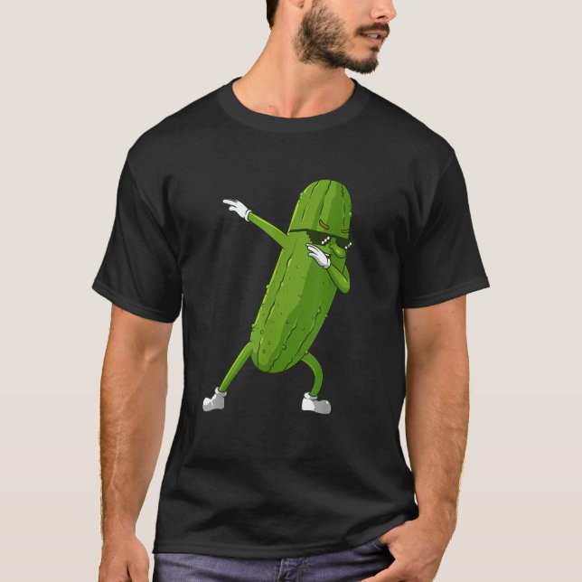 Funny Dabbing Pickle Gift Cute Dancing Cucumber Me T Shirt (Framsida)