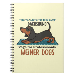 Funny dachshund doing the sun salutation (yoga) anteckningsbok