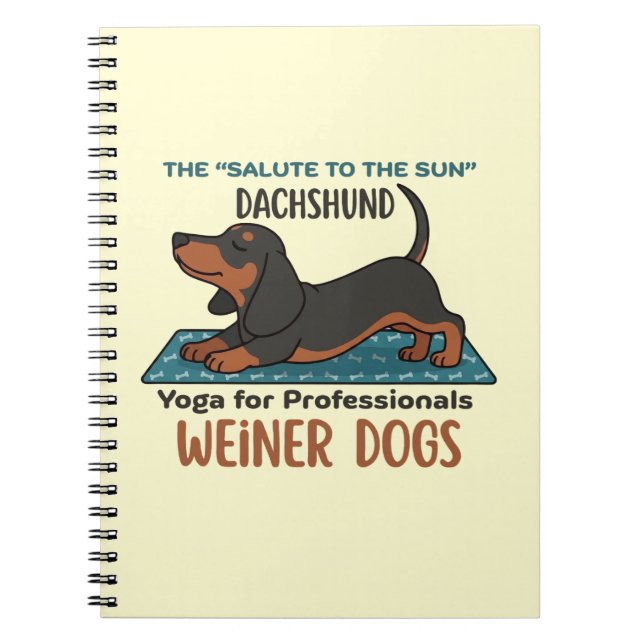 Funny dachshund doing the sun salutation (yoga) anteckningsbok (Framsidan)