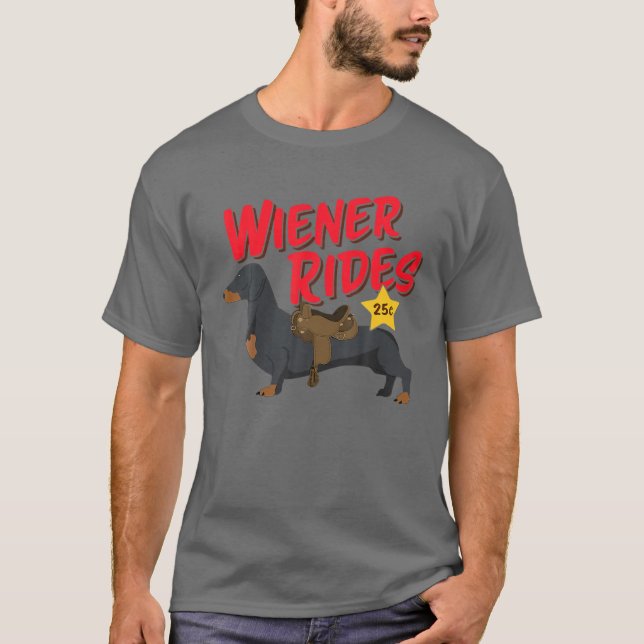 Funny Dachshund Wiener Rides Hund älskare T Shirt (Framsida)