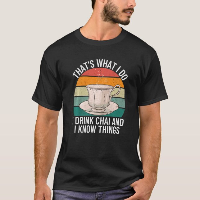 Funny Desi Tea Pakistani Indian Hindi Chai Älskare T Shirt (Framsida)