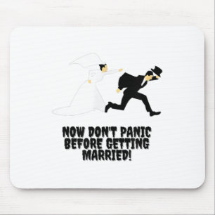 Funny design _ Bride fortsätter Groom _ Dont Panic Musmatta