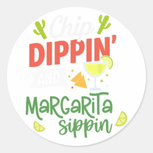 Funny Dippin' och Margarita Sippin' Cinco de Mayo Runt Klistermärke