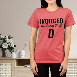 Funny Divorce Shirt - Nyligen skild gåva T Shirt