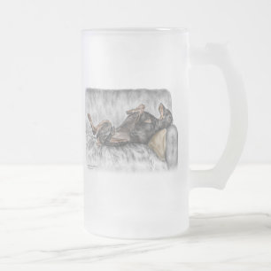 Funny Doberman på Soffa Frostat Ölglas