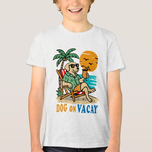 Funny Dog on Vacation T-Shirt | Cute Summer (Framsida)