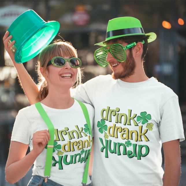 Funny Drink Drank Drunk Shamrock St patrick's day T Shirt (Skapare uppladdad)