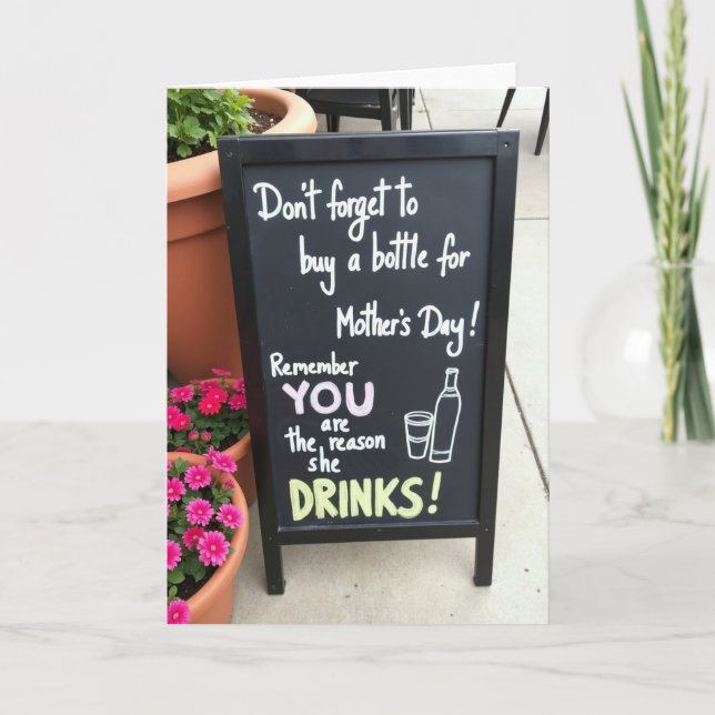 Funny Drinks Mothers Day Message Card Kort (Framsida)