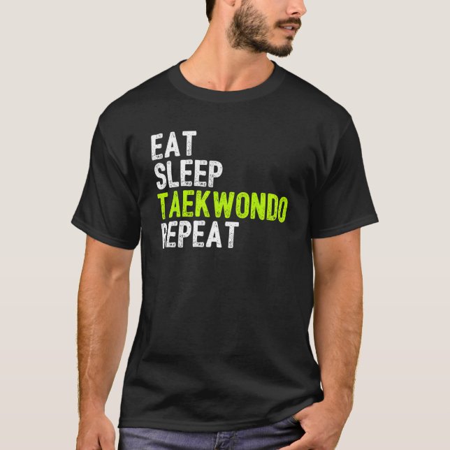Funny Eat Ssov TAEKWONDO Repeat T Shirt (Framsida)