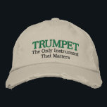 Funny Embroized Trumpet Music Hat Broderad Keps<br><div class="desc">Distressad musik som har en rolig broderad trumpetslogan som säger Trumpet - det enda instrument som spelar roll. Underbar musikgåva till alla trumpetlärare eller student. Underbart pride för trumpetavsnitt!</div>