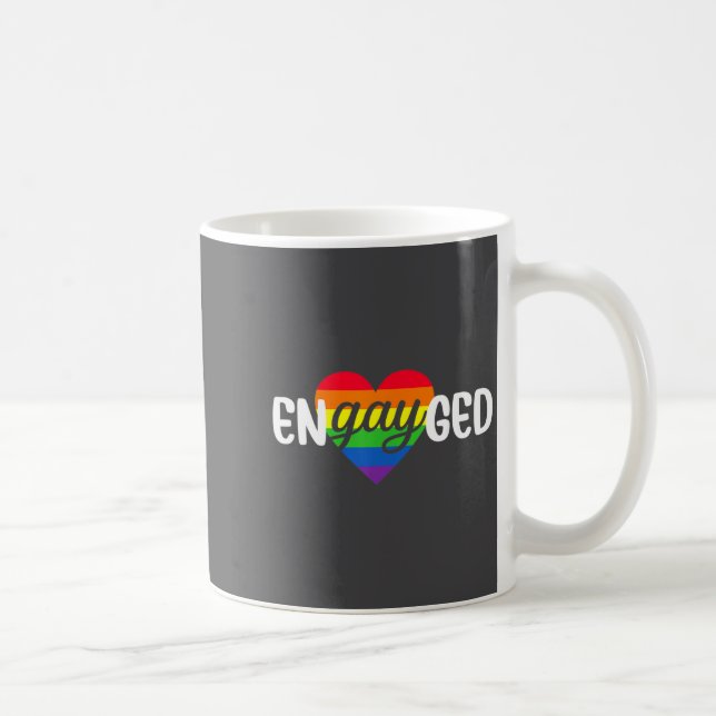 Funny Engayged Gay Couple Engagement Party Rainbow Kaffemugg (Höger)
