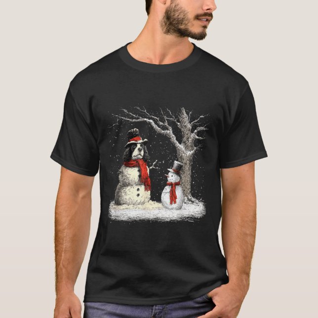 Funny Er Spaniel Dog In The Snow Tree Christmas Wi T Shirt (Framsida)