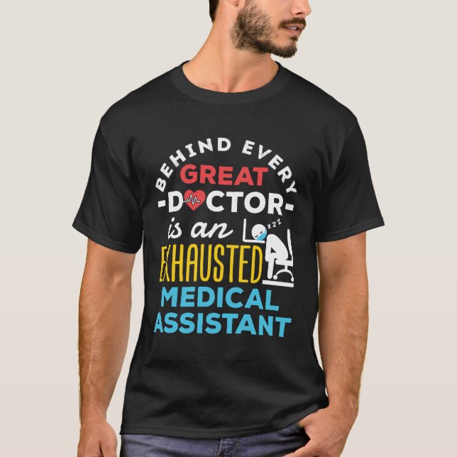 Funny Exhausted Medical Assistant CMA MORSA T Shirt (Framsida)