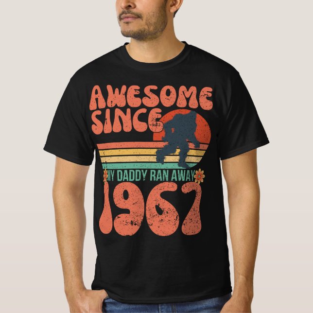 Funny Fantastisk Sasquatch Retro Sunset Birthday 1 T Shirt (Framsida)