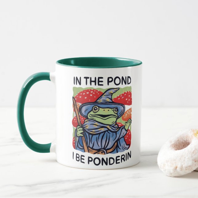 Funny Frog Mug – In the Pond Be Ponderin Mugg (Med munk)