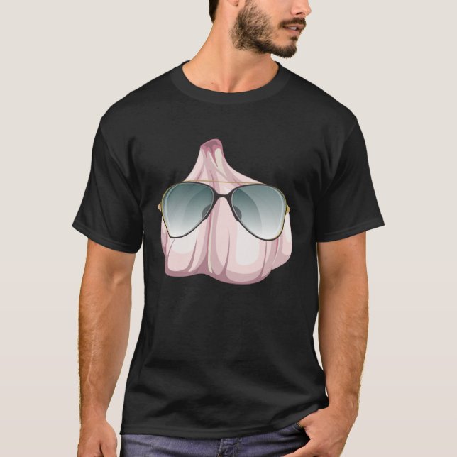 Funny Garlic With Shades Outfit Love Spices T Shirt (Framsida)