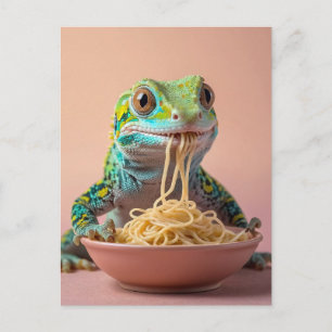 Funny Gecko Eating Spaghetti Vykort