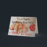 Funny Ginger Cat Knitting Sticka Wool Birthday Car Kort<br><div class="desc">Lustigt Ginger Cat Knitting Wool Birthday Card. För all katt och Knitting Älskare! Det här födelsedagskortet var designat från en vattenfärg som jag målade upp av en söt ingerkatt som lekte med en boll ull. Säkert att le på ansikte.</div>