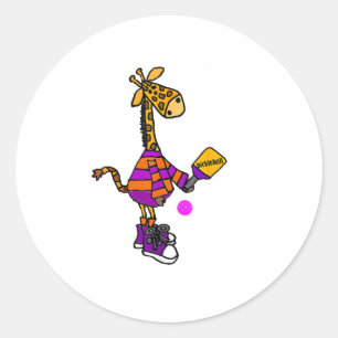 Funny Giraffe spelar Pickleball Runt Klistermärke
