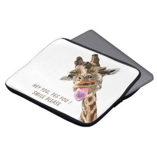 Funny Giraffe Tunga Out and Playful Wink - Smile  Laptop Fodral