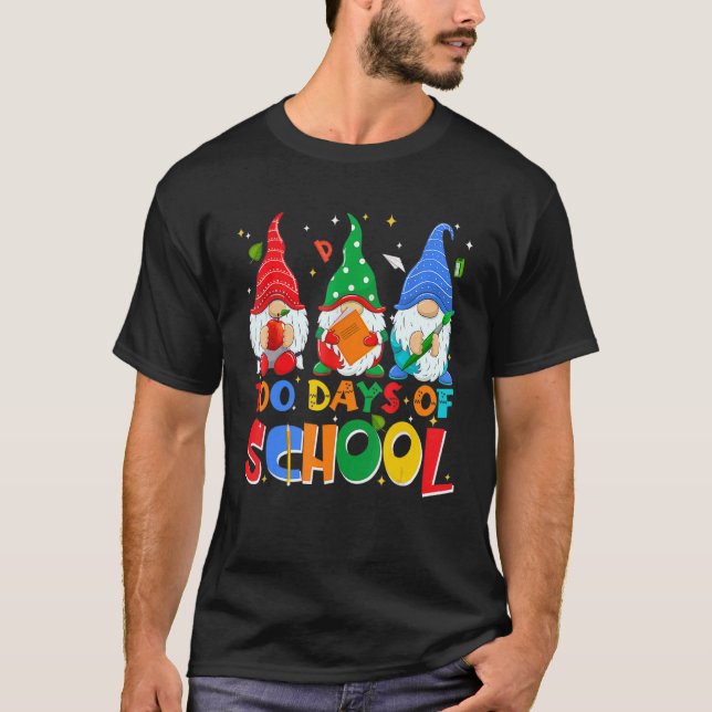 Funny Gnome 100 Days Of School Gnomes Teacher Stud T Shirt (Framsida)