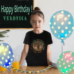 Funny Go Nöt Squirrel Birthday T Shirt<br><div class="desc">Tittar om en anpassningsbar T-shirt för en Birthday-flicka eller en pojke i vilken ålder som helst? Titta inte längre. Den här är perfekt i vitt, grått och svart färg. Du kan ändra texten och uppdatera namn. Du kan använda "Det är Party!" eller "Låt oss gå party!" istället för att det...</div>