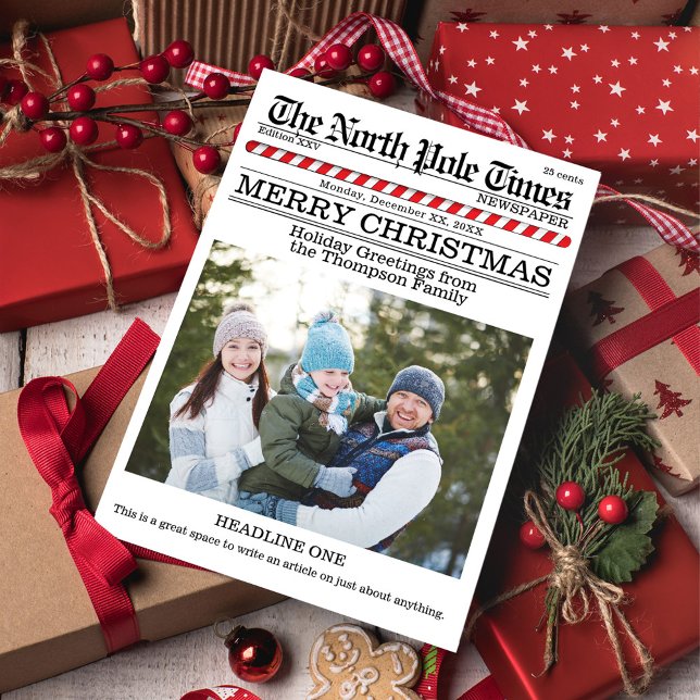 Funny God jul One Photo North Pole News Julkort (Christmas whimsical cute photo card with a fun Newspaper Style.)