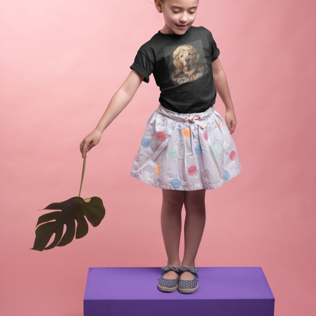 Funny Golden Retriever Meme | För Söt för fakturor T Shirt (Little girl wearing a funny t shirt)