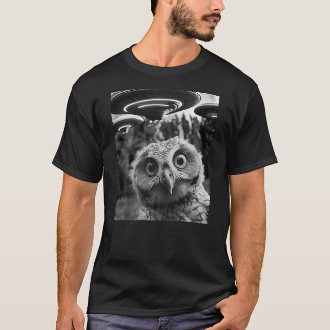Funny Graphic Tee For Men Women Owl Selfie with UF (Framsida)