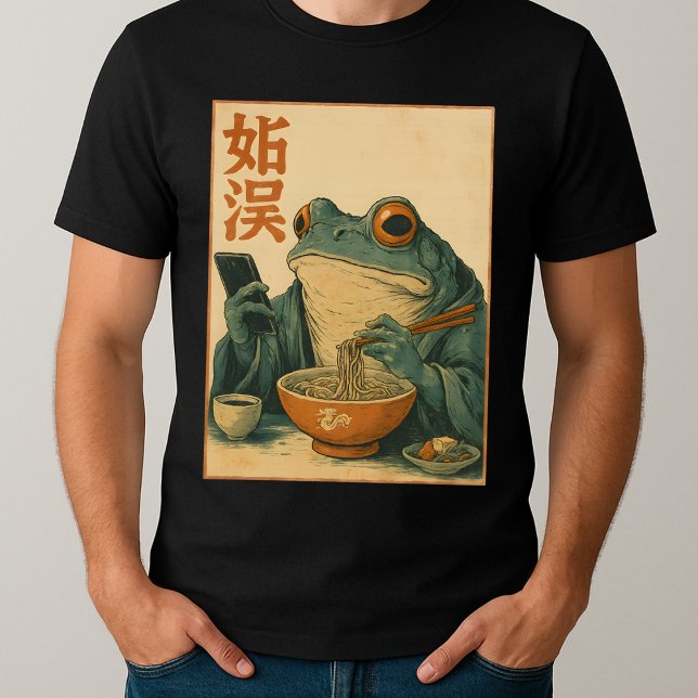 Funny Grumpy Frog Eat Ramen and Rulla Mobil Art T Shirt (Skapare uppladdad)