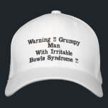Funny Grumpy Gräsmatta Bowlareare, broized Hat Broderad Keps<br><div class="desc">Bild i broderier är en lustig grumpy gräsmatta bowlareare design</div>