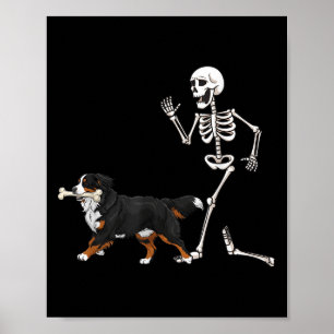 Funny Halloween Bernese Mountain Hund och Skeleton Poster