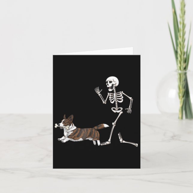 Funny Halloween Cardigan Welsh Corgi och Skeleton Kort (Framsida)